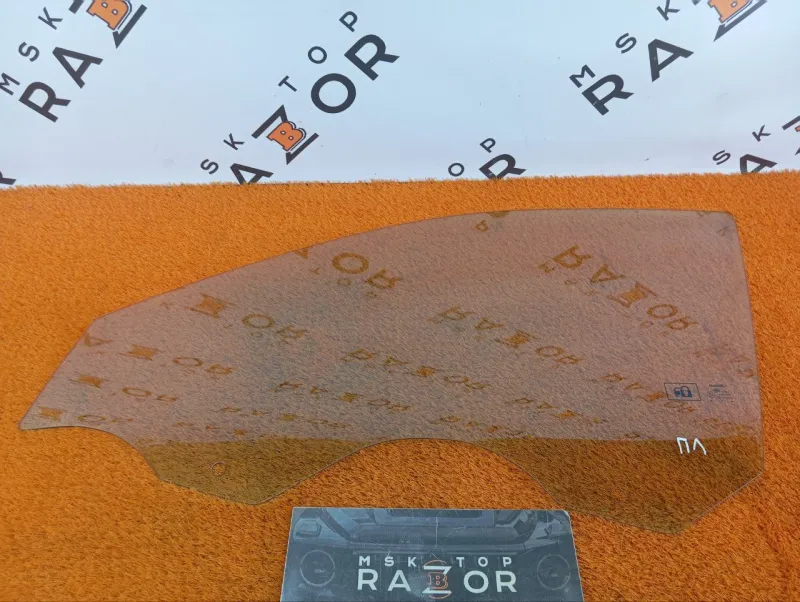 Стекло двери