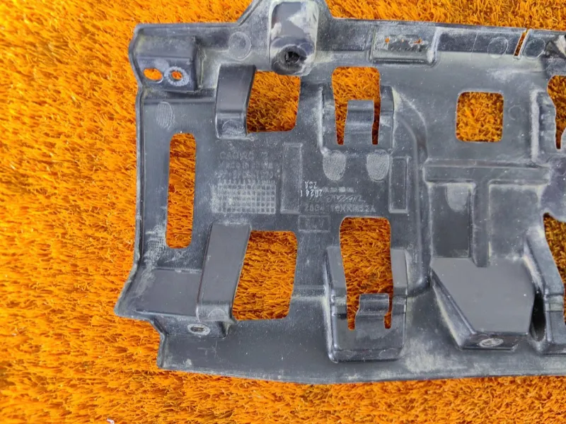 Кронштейн бампера