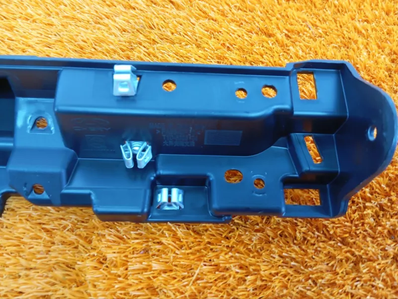 Накладка под торпедо