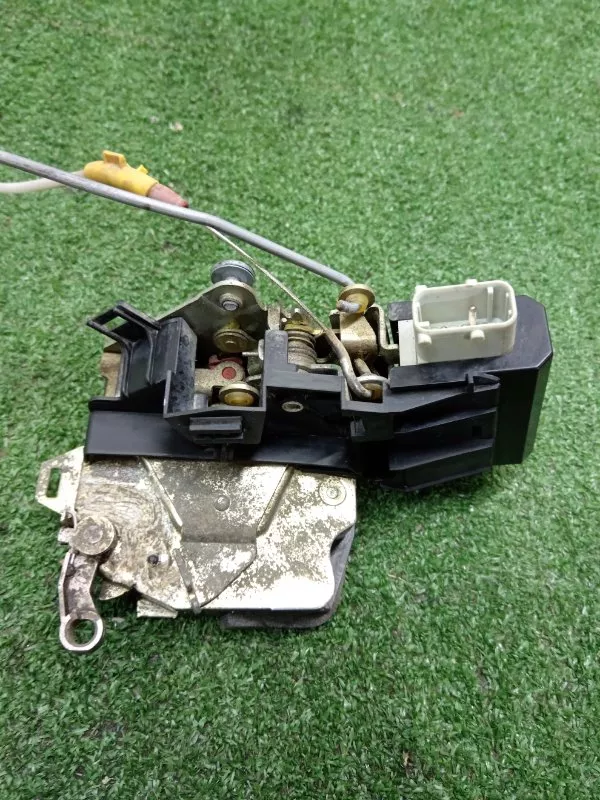 Замок двери