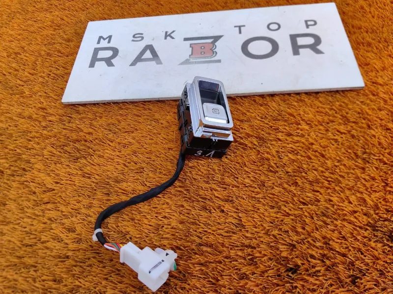 Кнопка стеклоподъемника