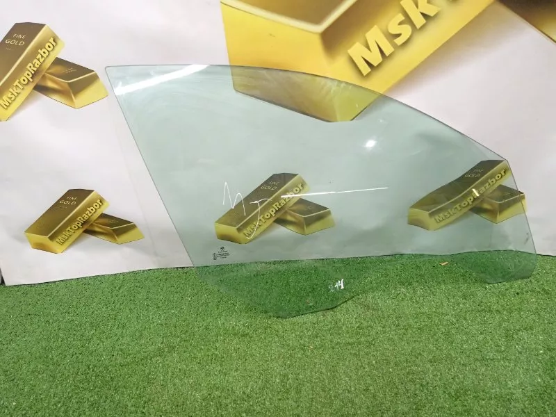 Стекло двери BMW 7-Series 2004 51338223840 E65/E66, переднее правое