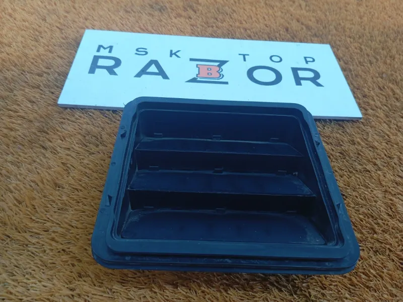 Решетка вентиляционная