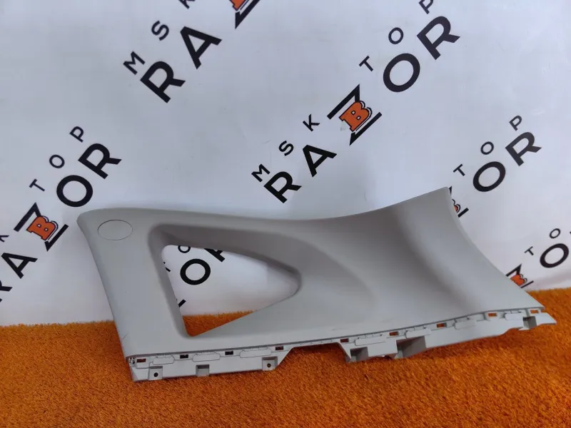 Накладка на стойку кузова