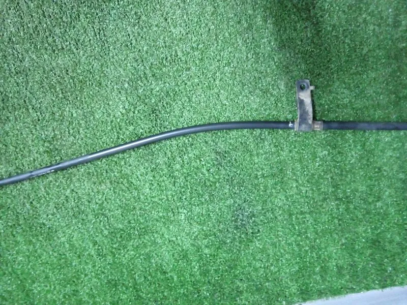 Трос стояночного тормоза