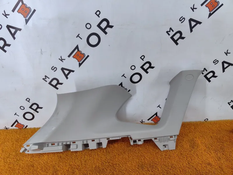 Накладка на стойку кузова