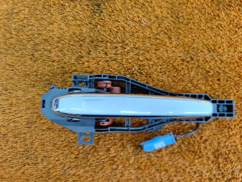 Ручка двери внешняя