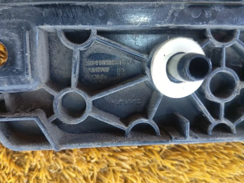 Крепление бампера