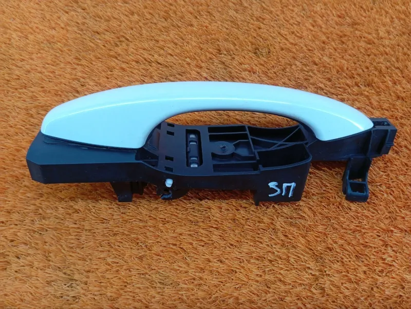 Ручка двери наружняя