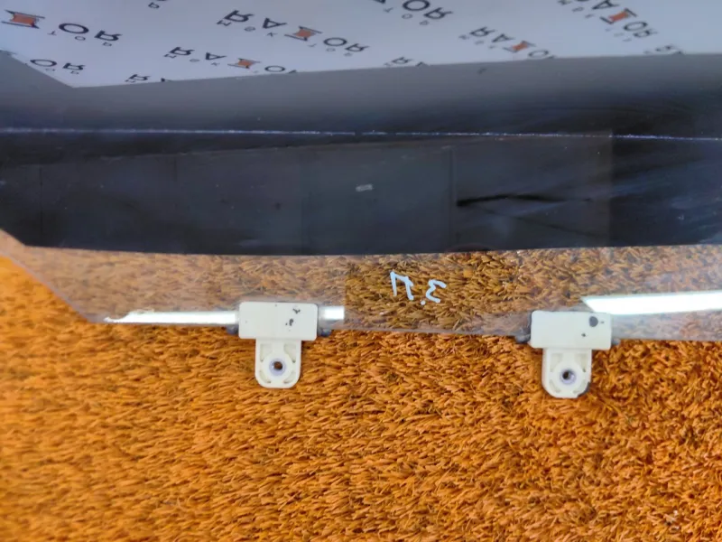 Стекло двери