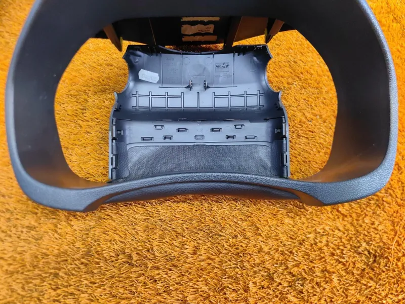 Накладка на панель приборов