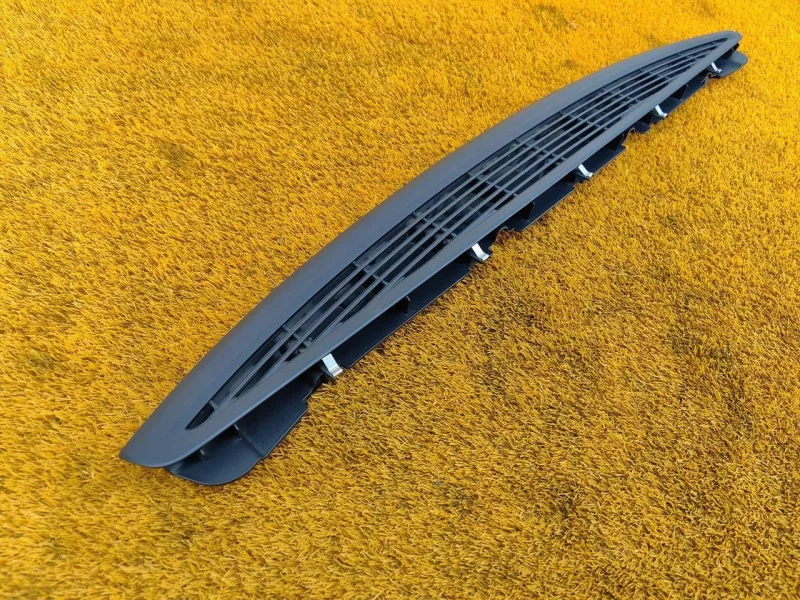 Решетка вентиляционная BMW 5-Series 2019 51467384524 G30 B47D20A, задняя