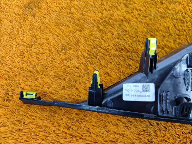 Накладка торпедо