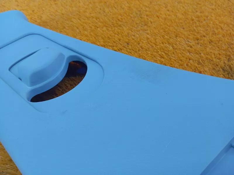 Обшивка центральной стойки