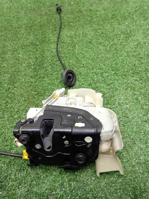 Замок двери