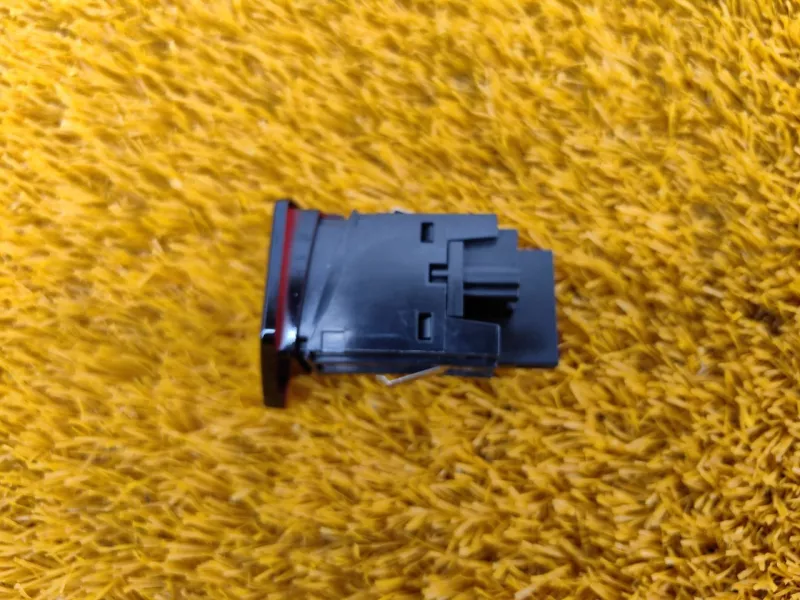 Кнопка аварийной сигнализации