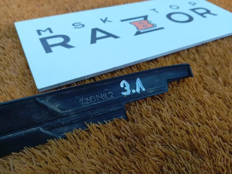 Молдинг двери