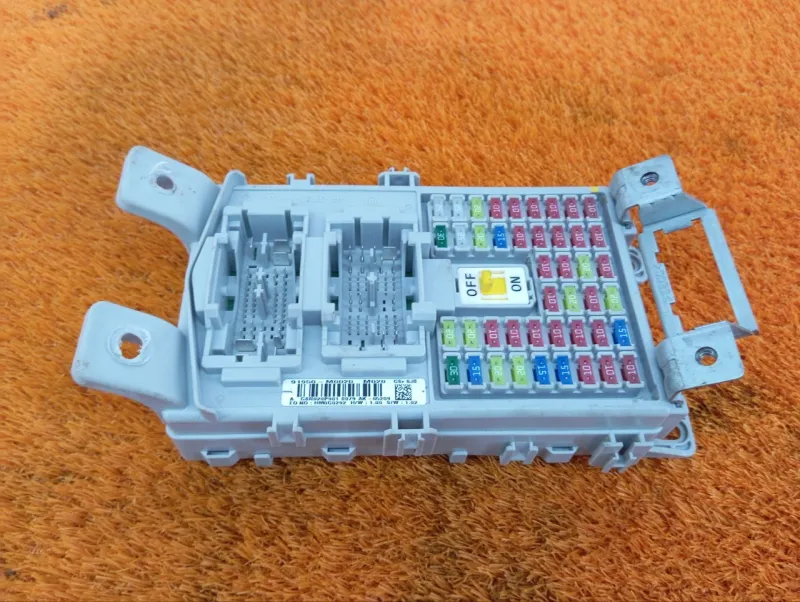 Блок предохранителей