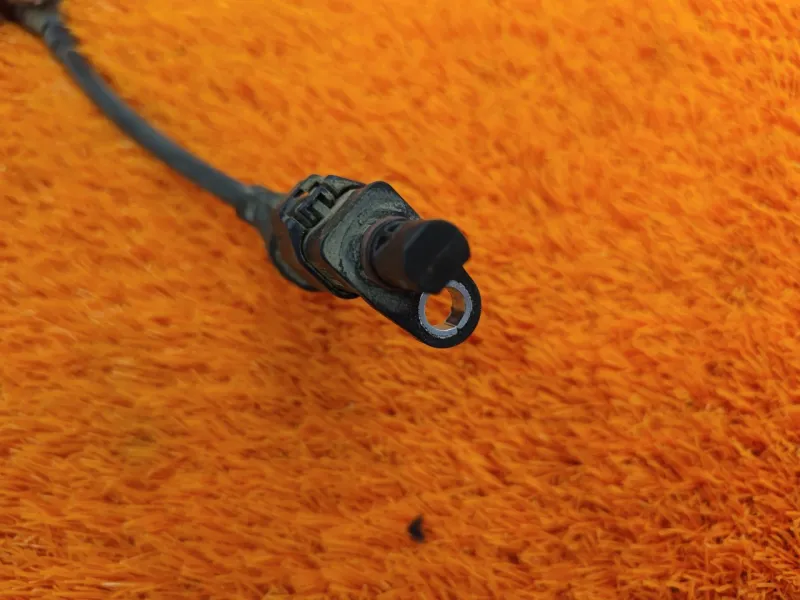 Провод датчика ABS