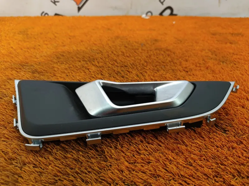 Ручка двери внутренняя