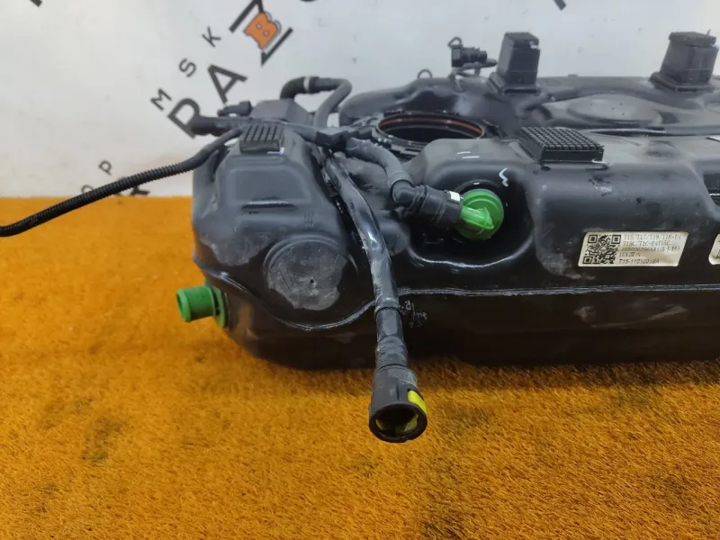 Бак топливный