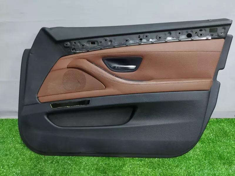 Обшивка двери BMW 5-Series 2012 51417273354 F10, передняя правая