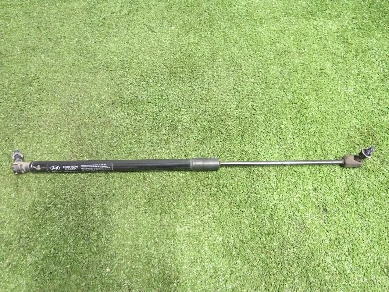 Амортизатор крышки багажника