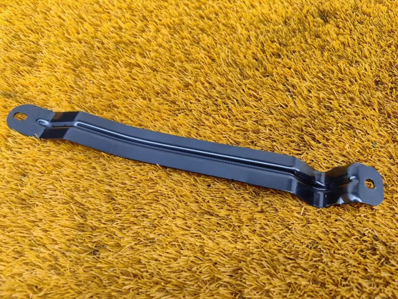 Крепление аккумулятора