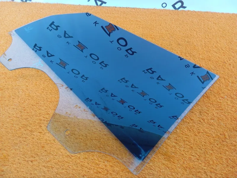 Стекло двери