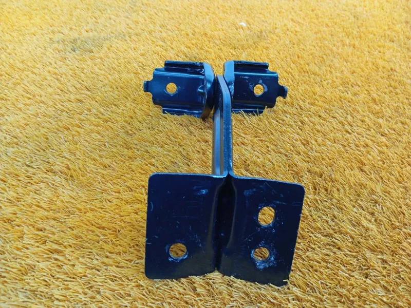 Крепление сиденья