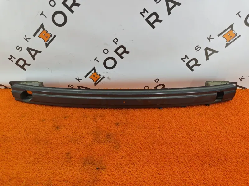 Усилитель бампера