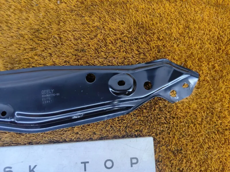 Крепление фары