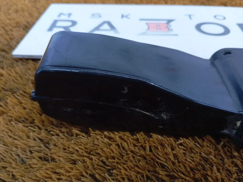 Ограничитель двери