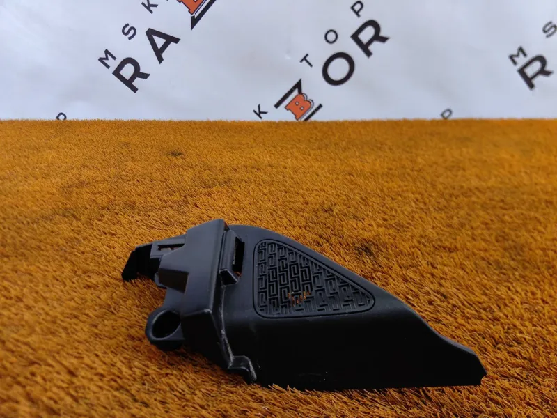 Накладка двери