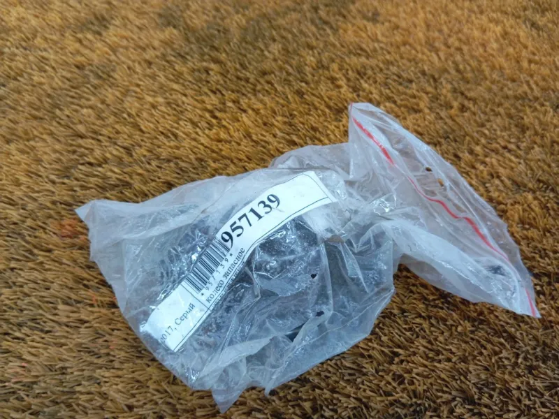 Крепление запасного колеса