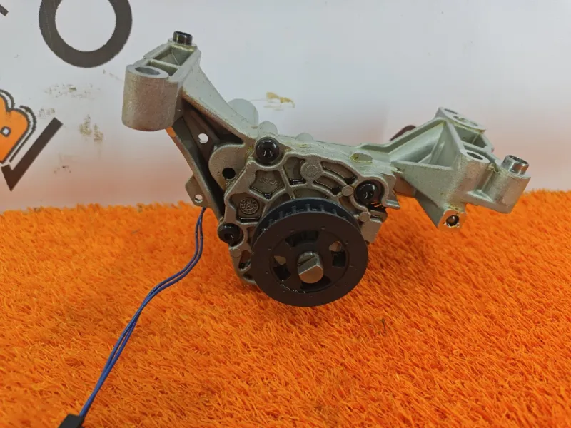 Насос масляный