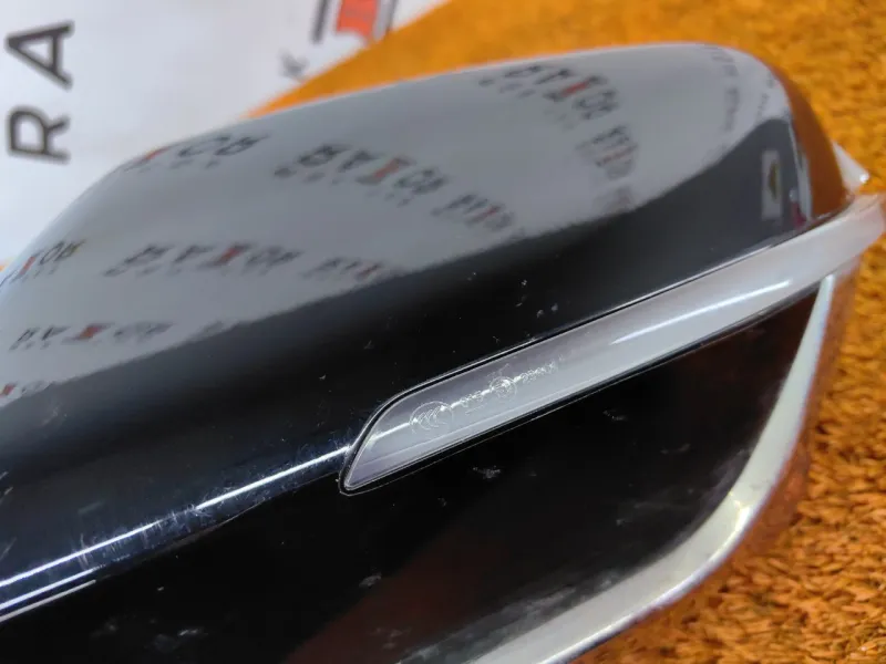 Зеркало боковое