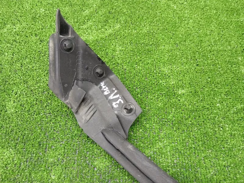 Уплотнитель стекла двери