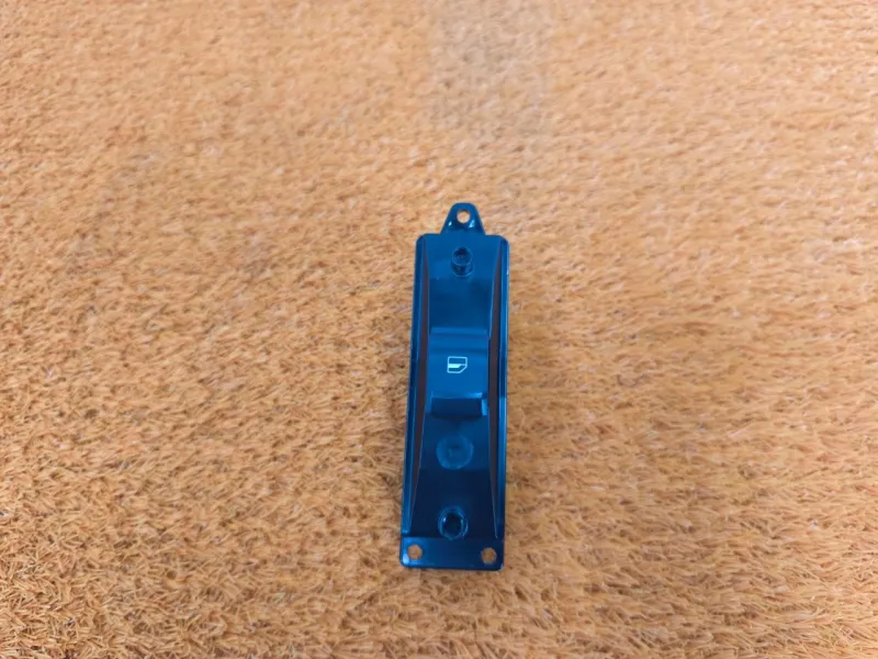 Кнопка стеклоподъемника