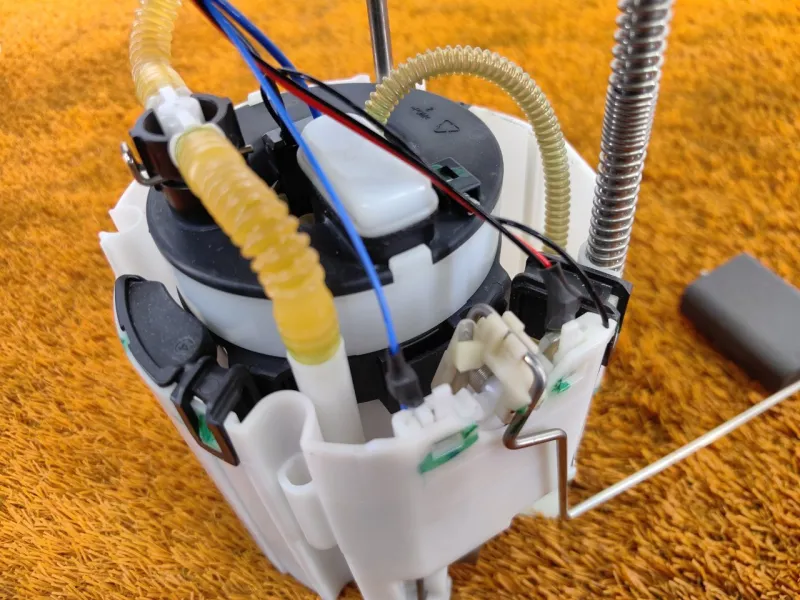 Бензонасос