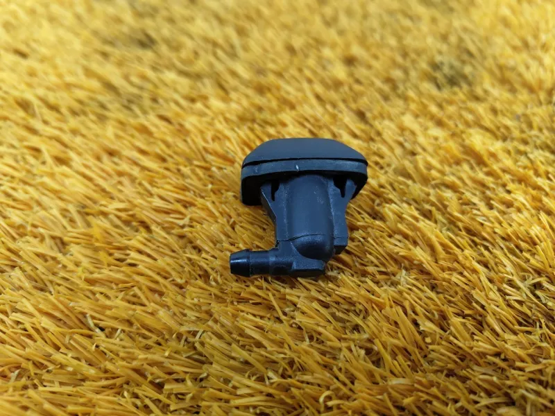 Форсунка стеклоомывателя