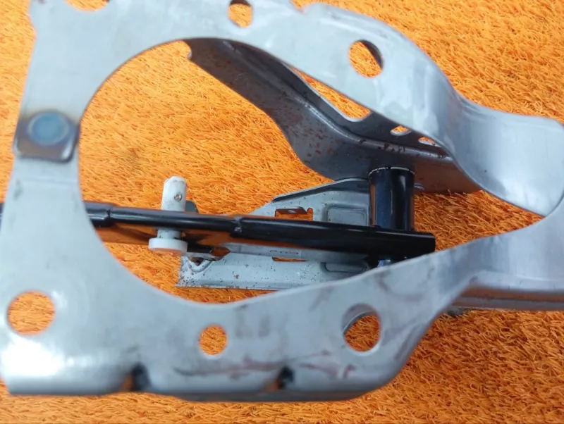 Педаль тормоза