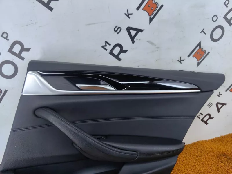 Обшивка двери