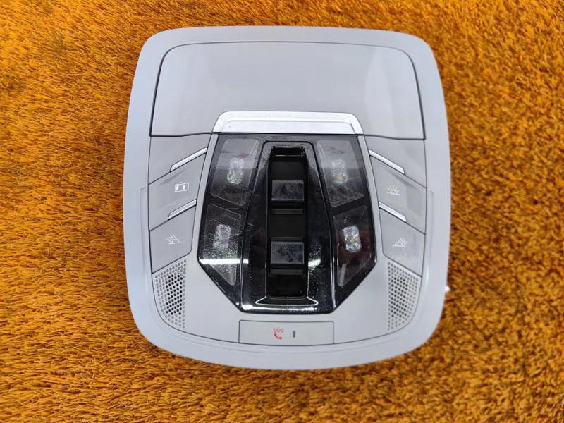 Плафон салона