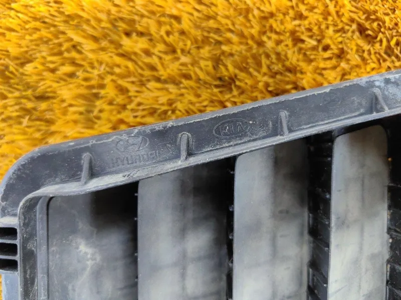 Решетка вентиляционная