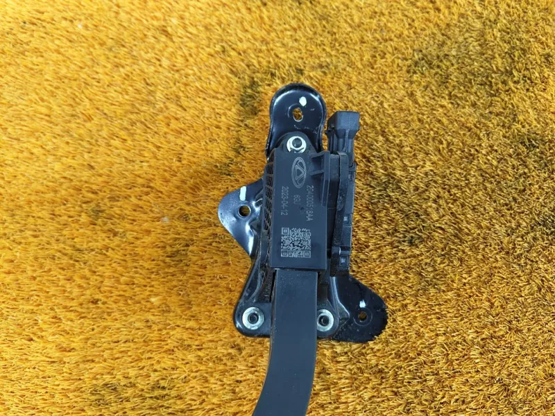 Педаль газа Chery Tiggo 7 PRO 2023 204000516AA SQRE4T15C