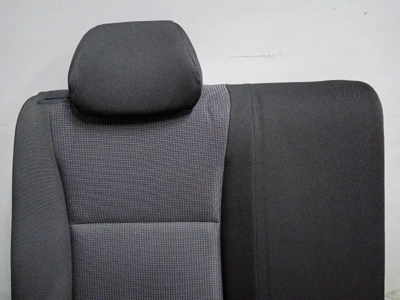 Спинка сиденья