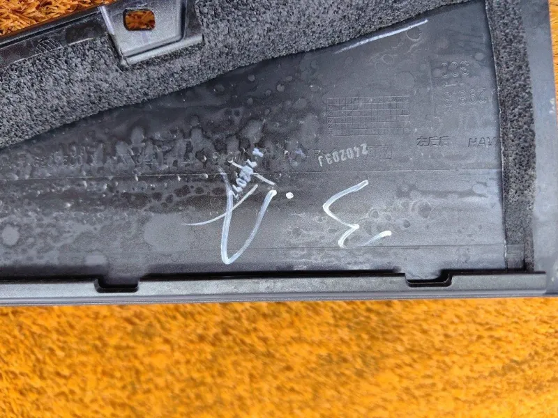 Молдинг двери