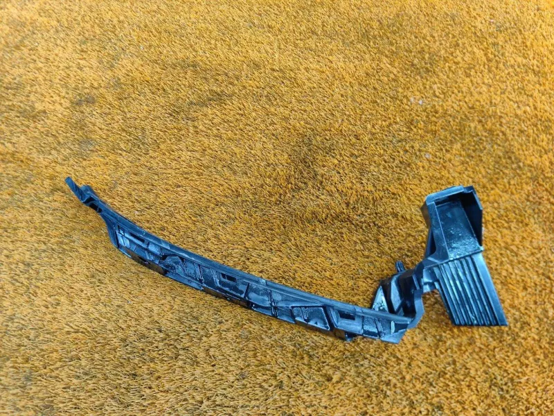 Кронштейн бампера