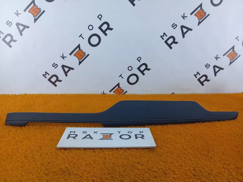 Накладка на торпедо